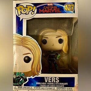 POP! Vers Captain Marvel